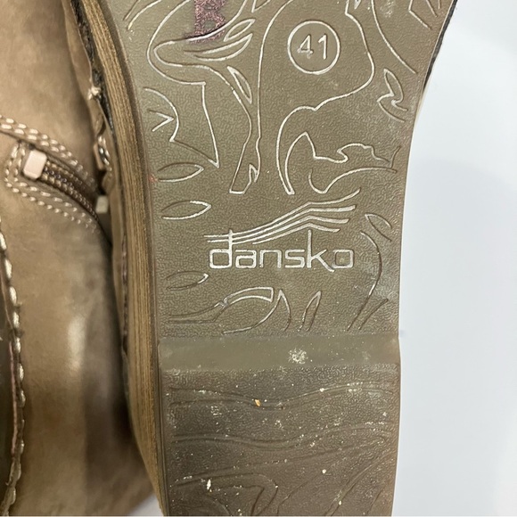 Dansko Sheena wedge booties tan suede slouchy comfort shoes womens size 41 - Picture 8 of 9